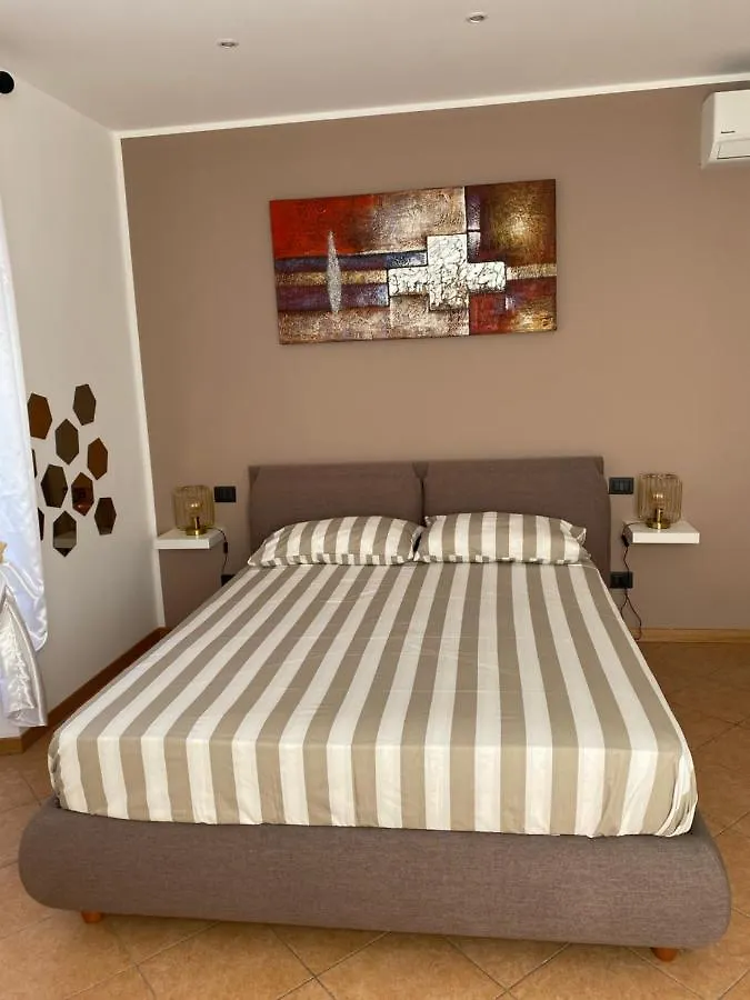 La Casa Comoda 1 Apartment Genoa